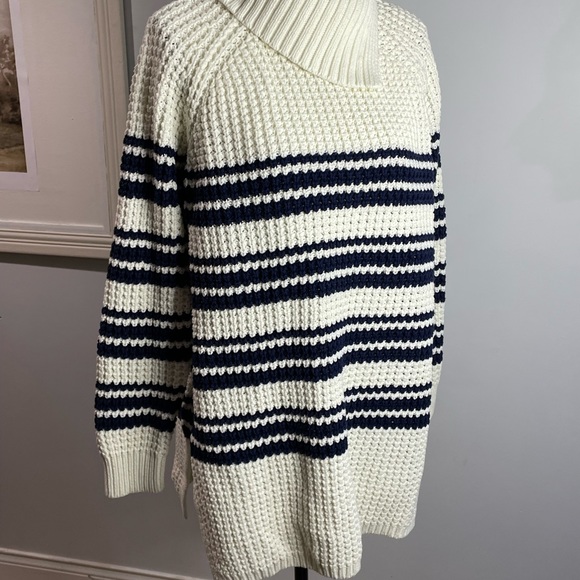Women’s Lands*End* Sweater Blue & White Stripe Turtleneck Size L - Picture 6 of 11
